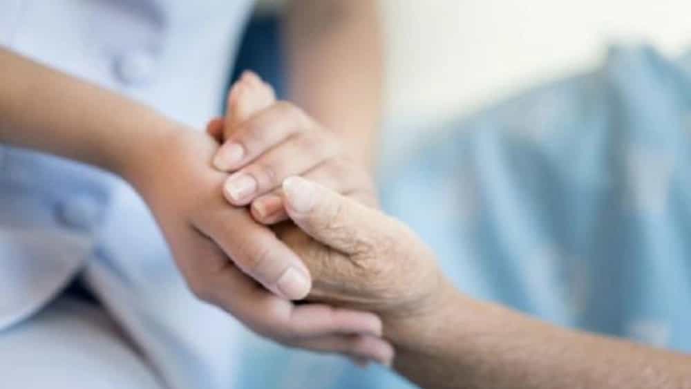 پرستار شبانه روزی در انزلی خدمات پزشکی مامایی پندار